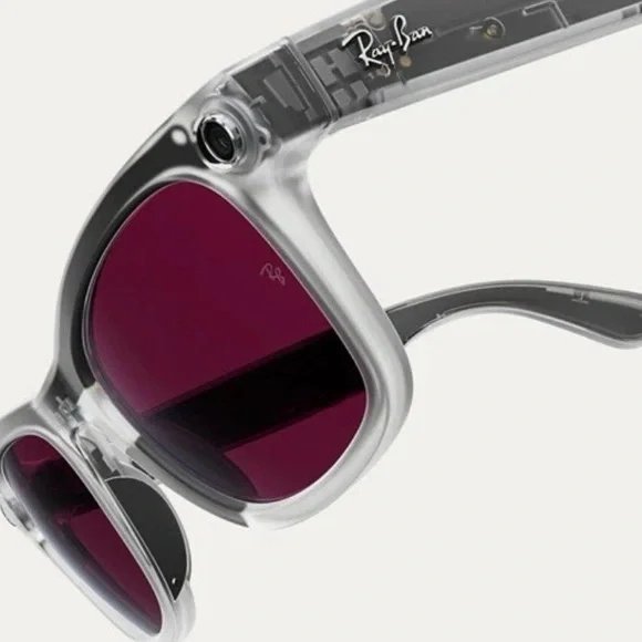 Ray-Ban Meta Wayfarer Gen 2 Limited Edition Transparent Clear/Ruby RW4006 - Picture 3 of 16